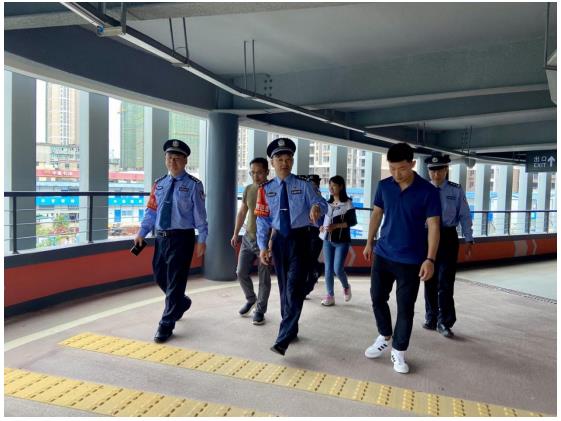 張華勐調研景德鎮(zhèn)市中心城區(qū)智慧停車場項目