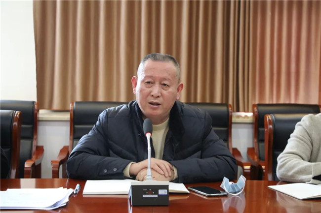 市古鎮(zhèn)投資公司召開春節(jié)期間疫情防控、矛盾糾紛排查和安全生產(chǎn)工作部署會(huì)