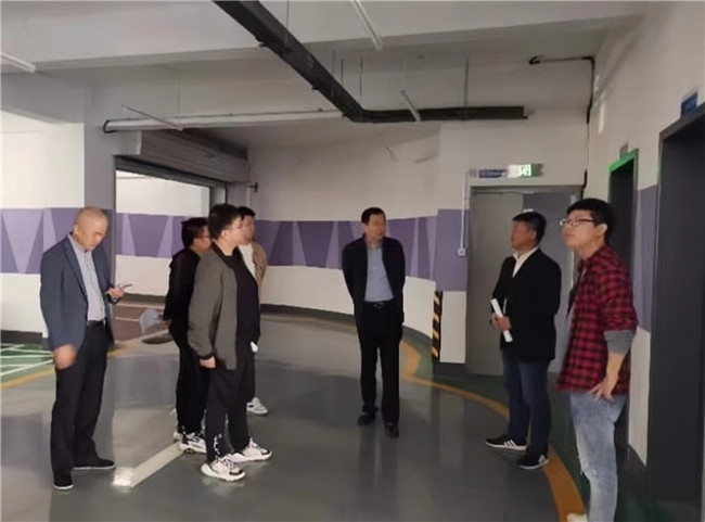 許虎帶隊至市古鎮(zhèn)投資公司停車場項目開展“為民辦實事”民生工程建設專題調研
