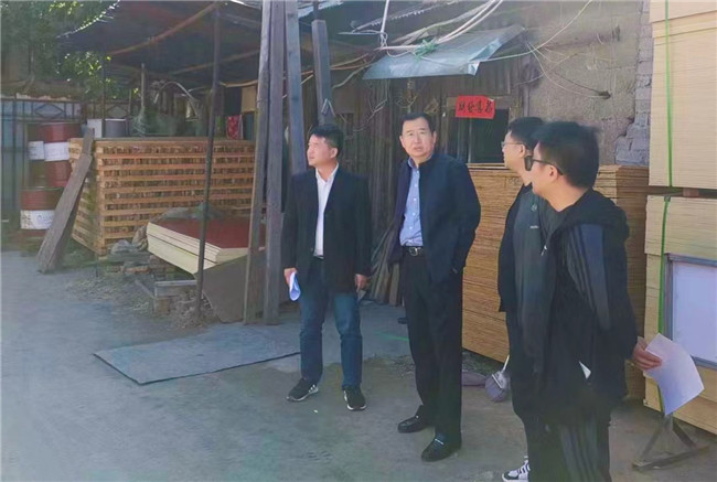 許虎帶隊至市古鎮(zhèn)投資公司停車場項目開展“為民辦實事”民生工程建設專題調研